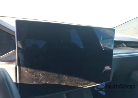 2023 Tesla Model X Dual Motor All-Wheel Drive/Standard Range z USA, uszkodzony, nr VIN 7SAXCBE58PF378409